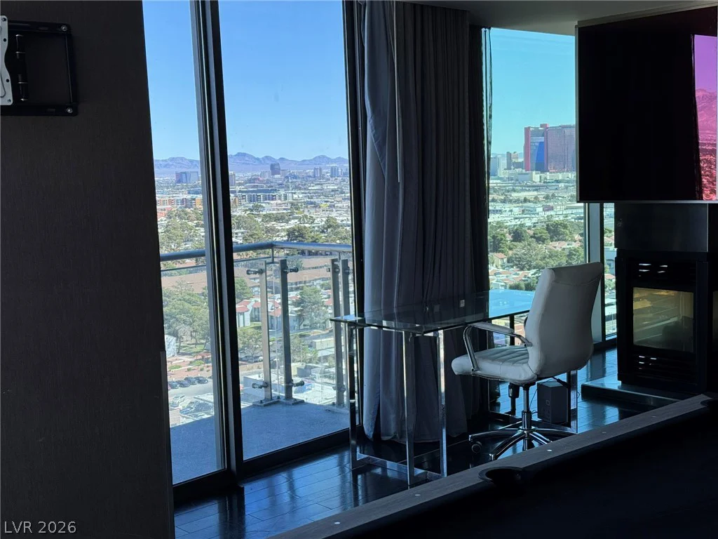 4381 Flamingo, Las Vegas, NV 89103