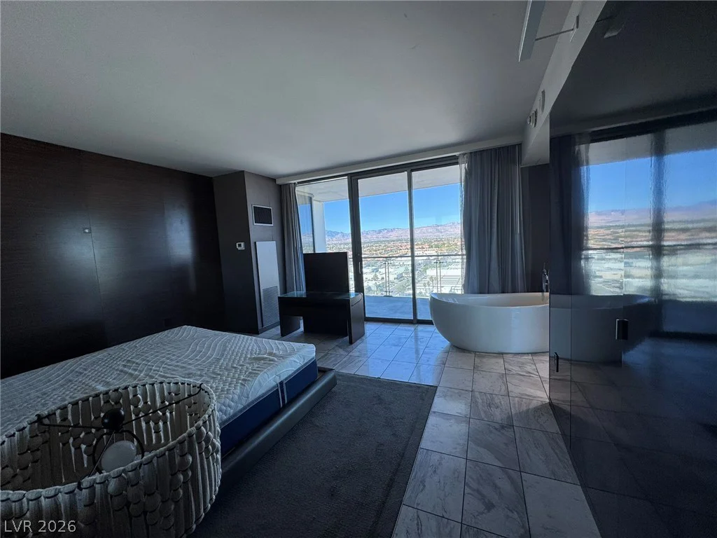 4381 Flamingo, Las Vegas, NV 89103