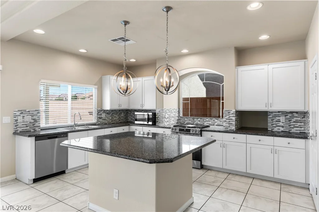 5543 Dancing Fox, Las Vegas, NV 89139