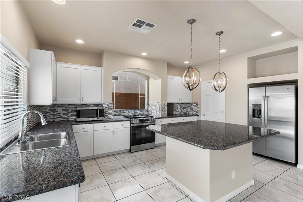 5543 Dancing Fox, Las Vegas, NV 89139