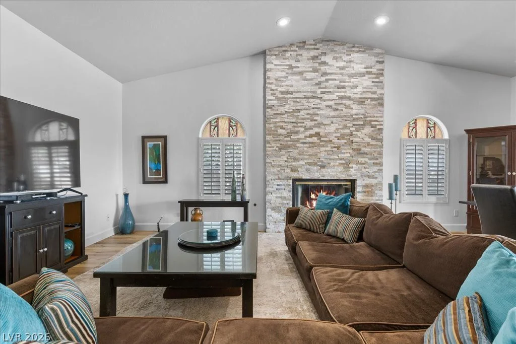 9510 Desert Crest, Las Vegas, NV 89129