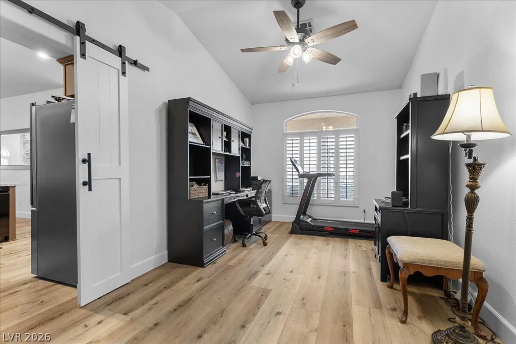 9510 Desert Crest, Las Vegas, NV 89129