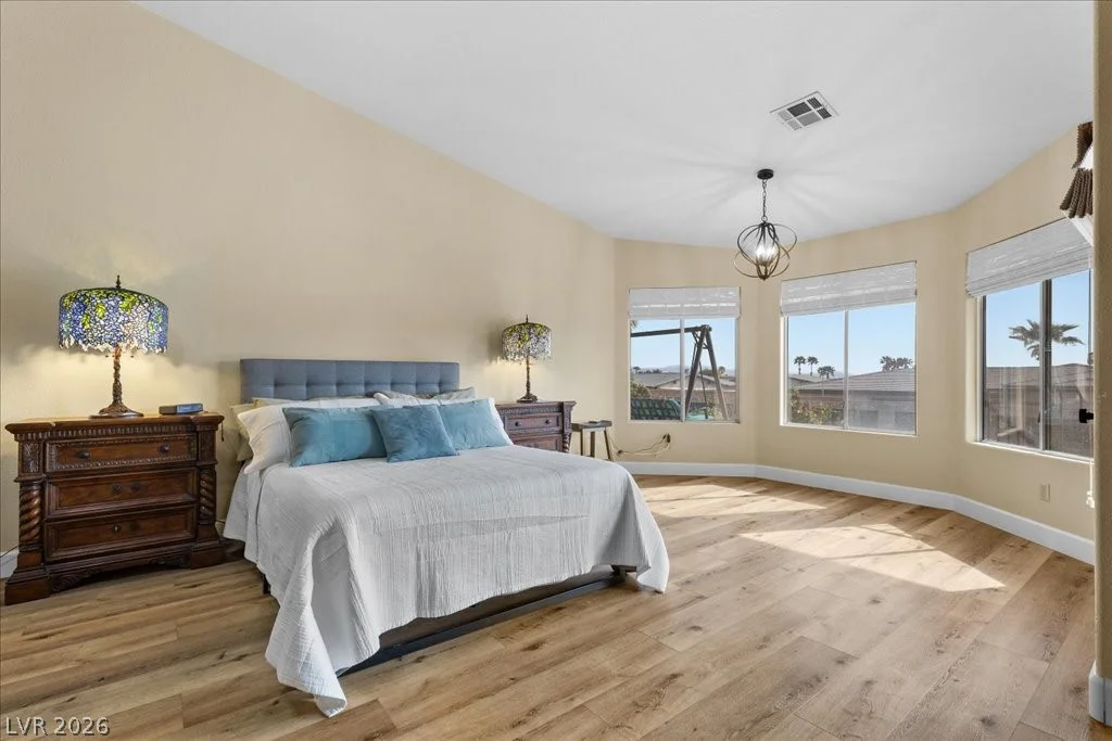 9510 Desert Crest, Las Vegas, NV 89129