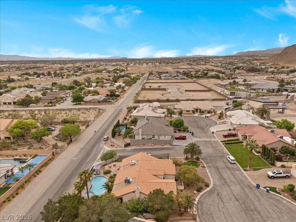 9510 Desert Crest, Las Vegas, NV 89129