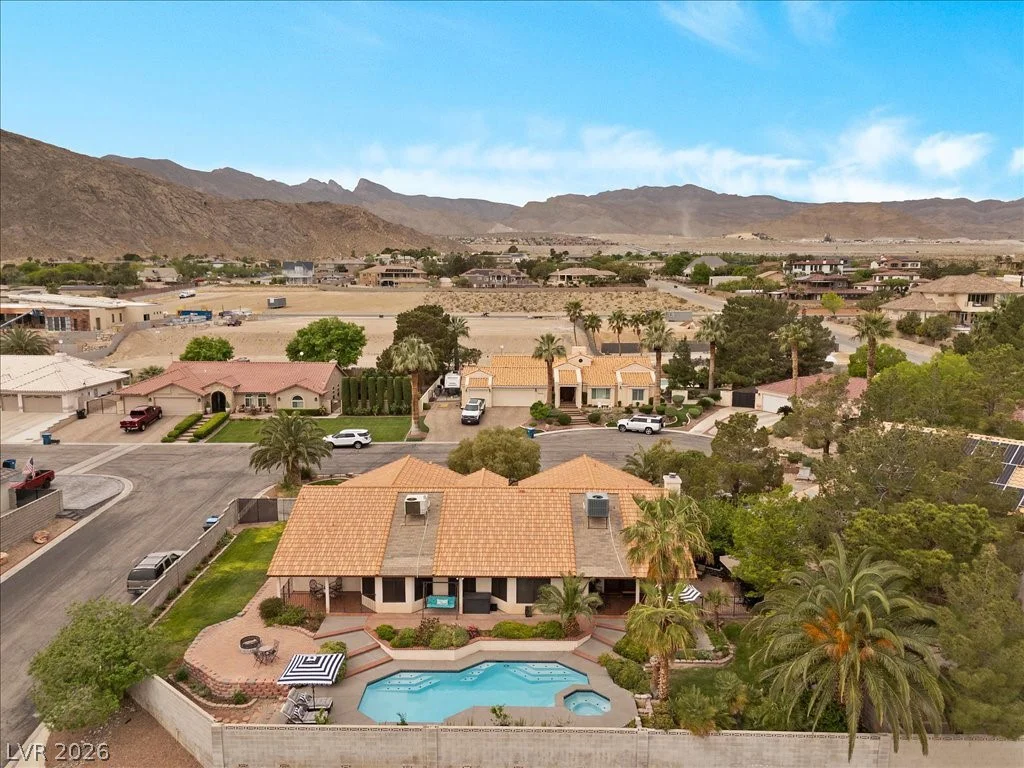 9510 Desert Crest, Las Vegas, NV 89129