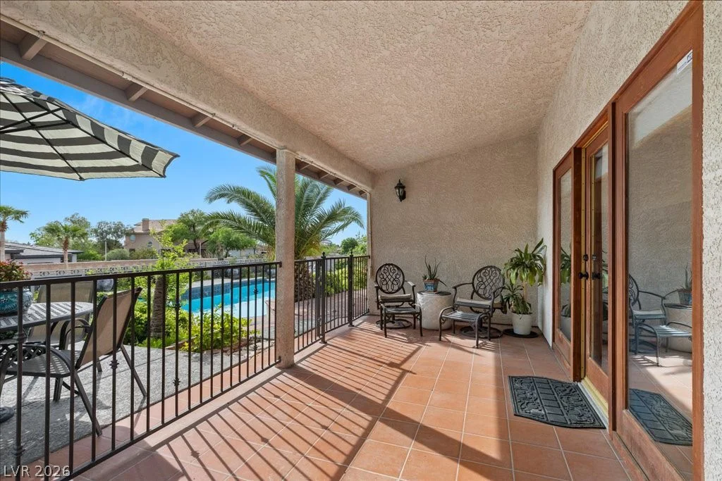 9510 Desert Crest, Las Vegas, NV 89129