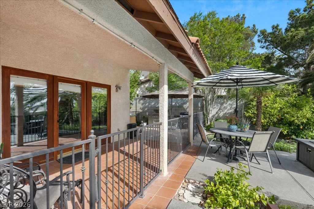 9510 Desert Crest, Las Vegas, NV 89129