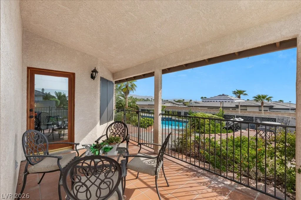 9510 Desert Crest, Las Vegas, NV 89129