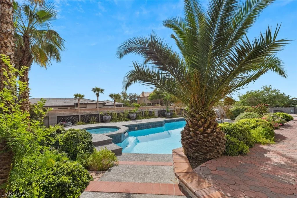 9510 Desert Crest, Las Vegas, NV 89129