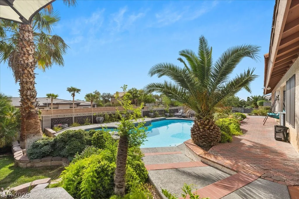 9510 Desert Crest, Las Vegas, NV 89129