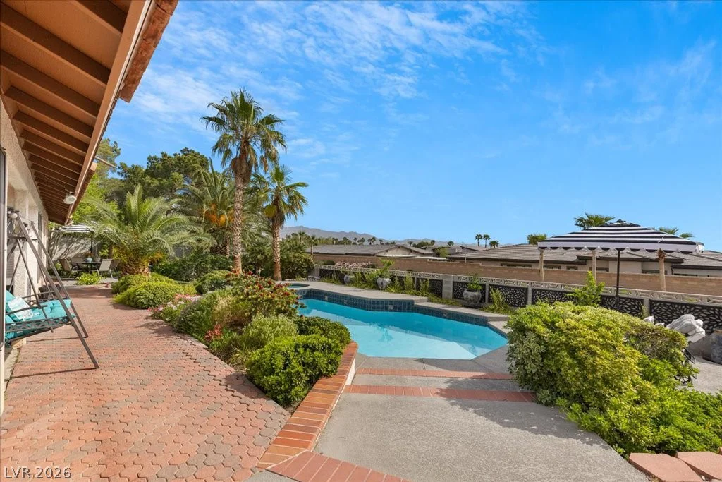 9510 Desert Crest, Las Vegas, NV 89129