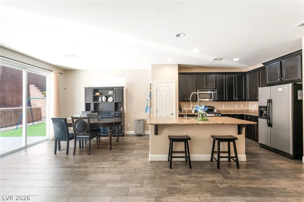7113 Forest Heights, Las Vegas, NV 89166