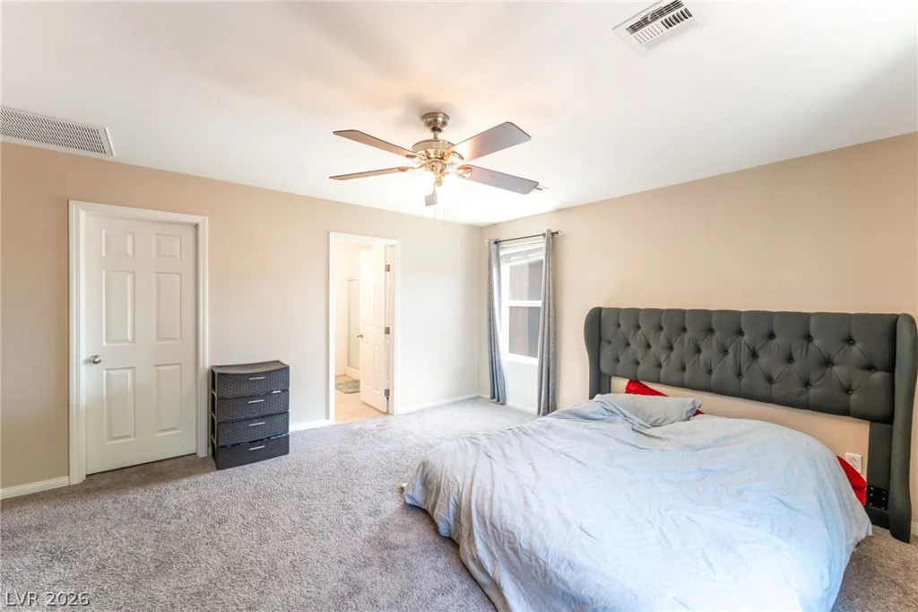 7113 Forest Heights, Las Vegas, NV 89166