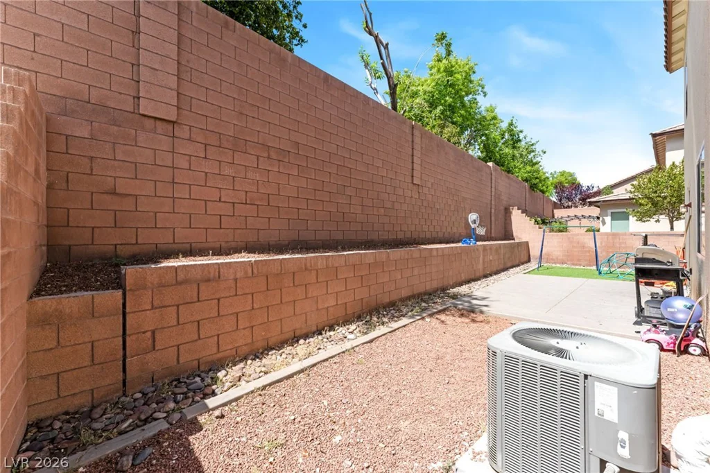 7113 Forest Heights, Las Vegas, NV 89166
