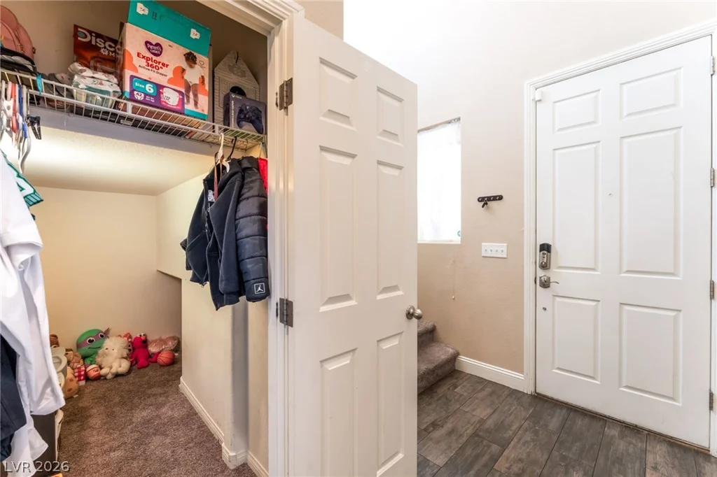 7113 Forest Heights, Las Vegas, NV 89166