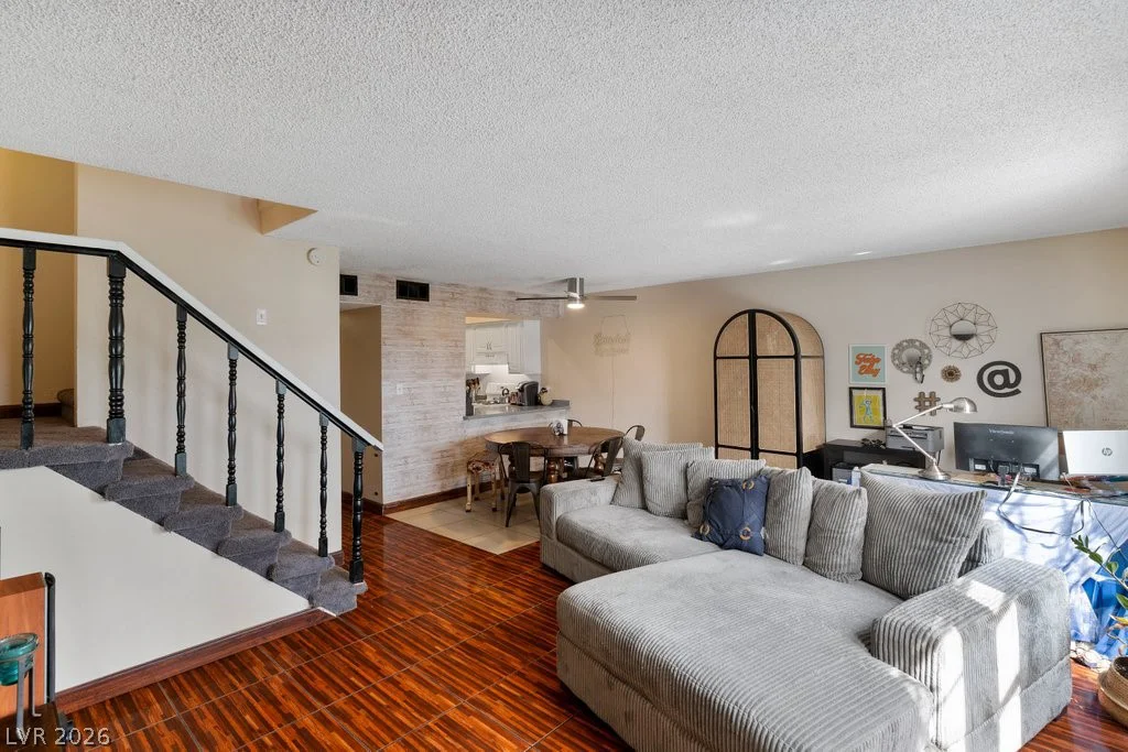 4060 Gold Coast, Las Vegas, NV 89121