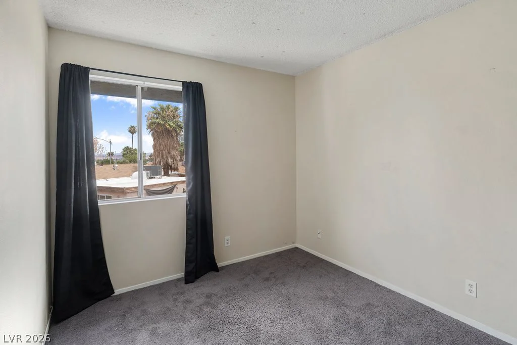 4060 Gold Coast, Las Vegas, NV 89121