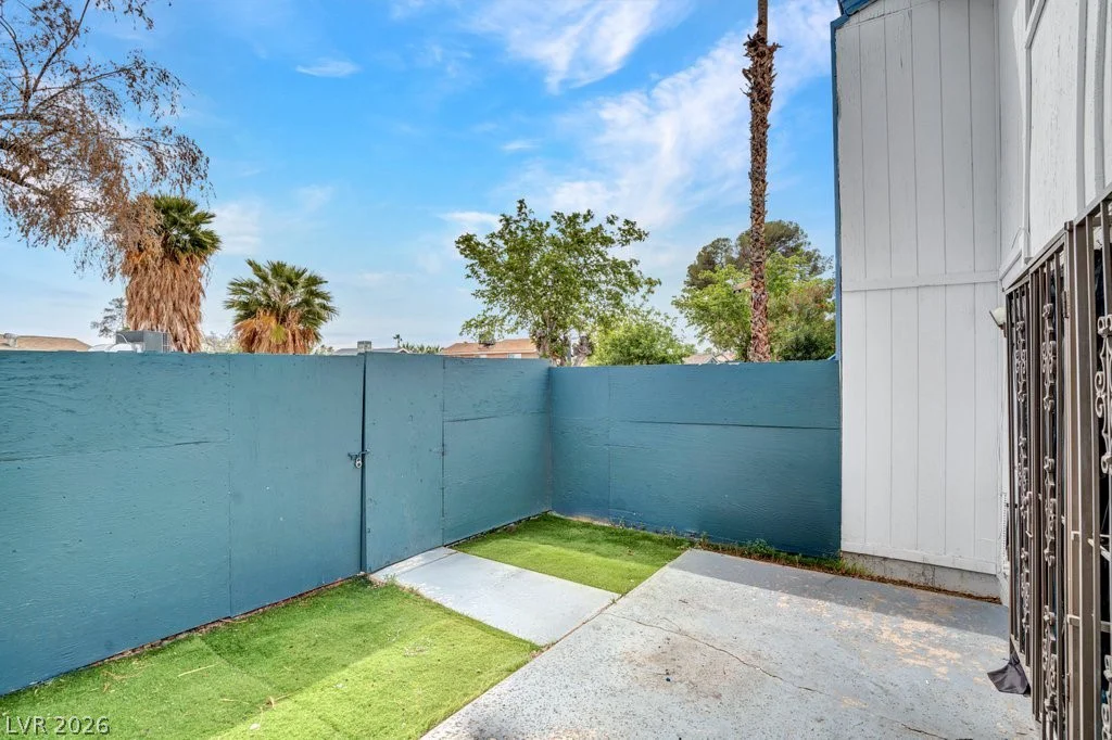 4060 Gold Coast, Las Vegas, NV 89121
