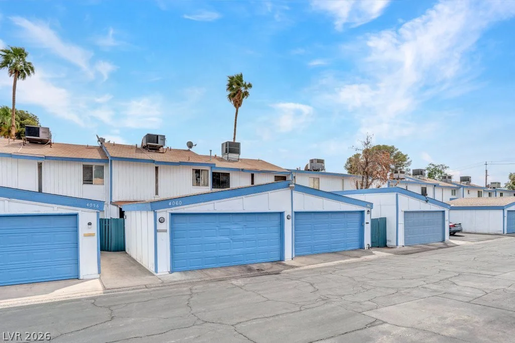 4060 Gold Coast, Las Vegas, NV 89121