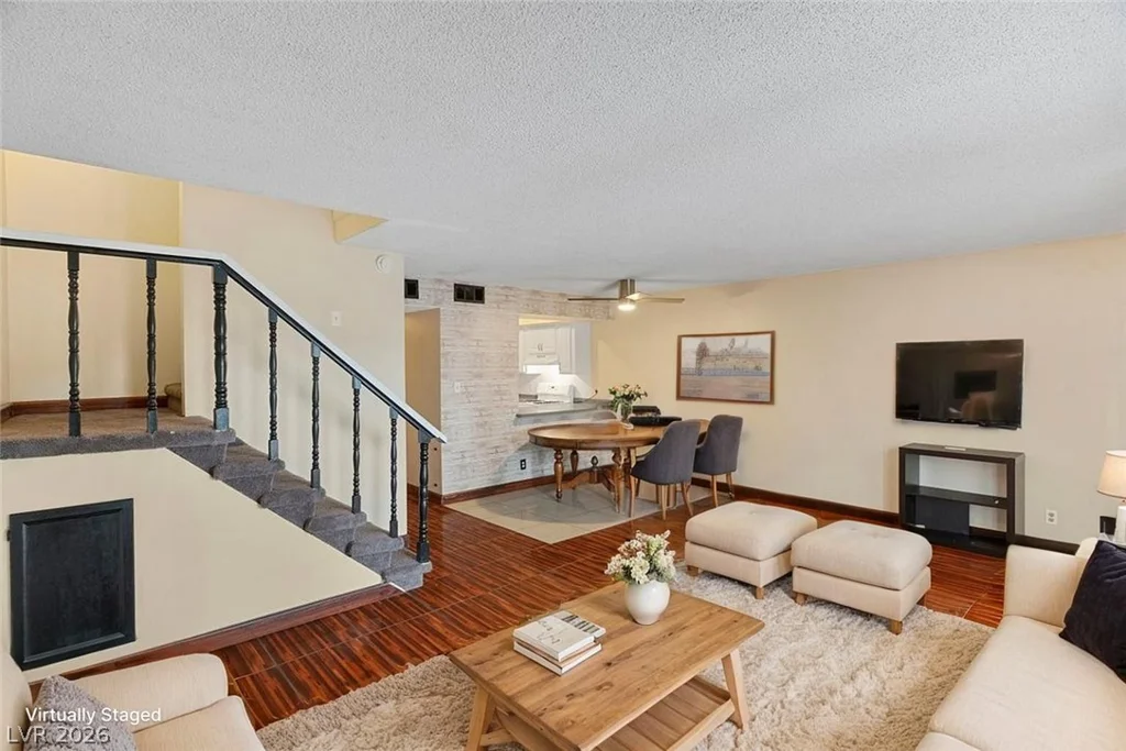4060 Gold Coast, Las Vegas, NV 89121
