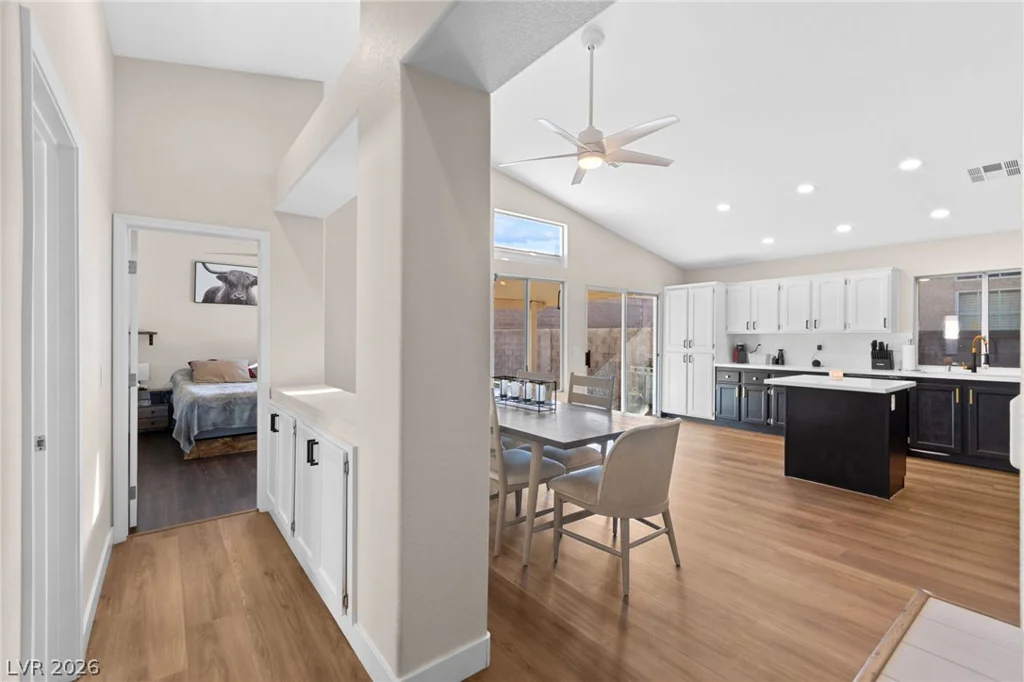 2415 Worchester, Henderson, NV 89074