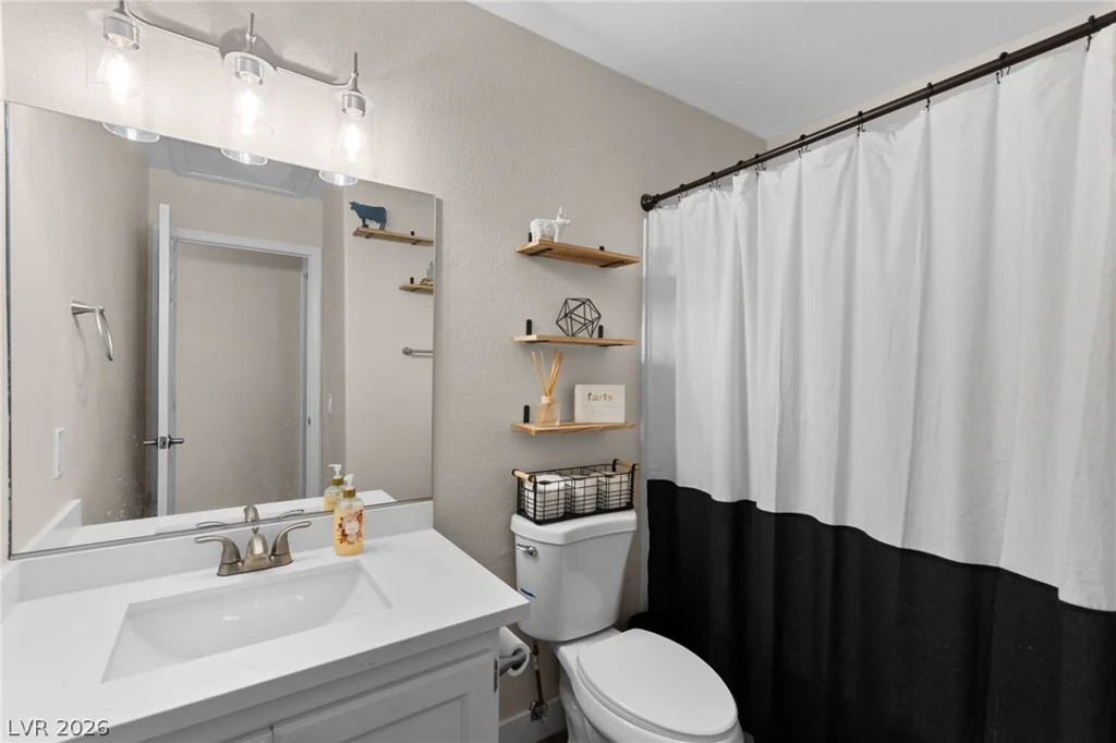 2415 Worchester, Henderson, NV 89074