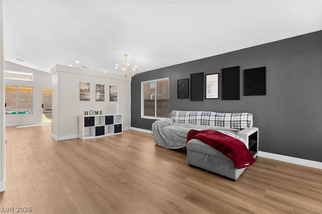 2415 Worchester, Henderson, NV 89074