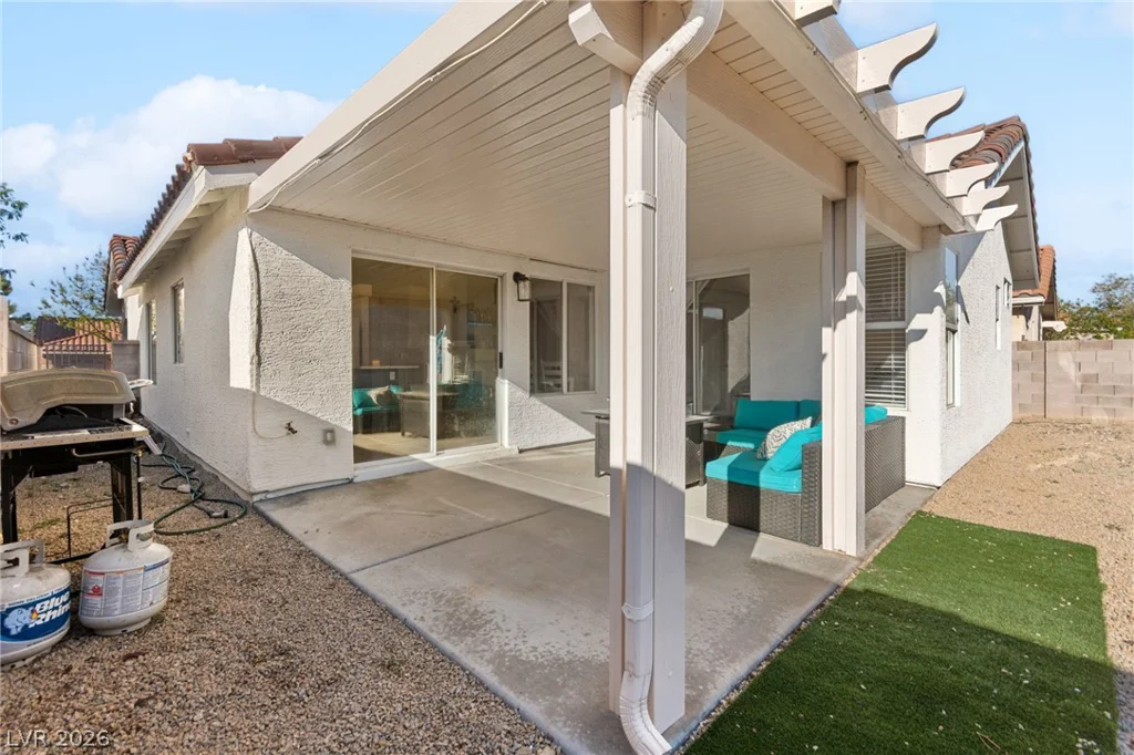 2415 Worchester, Henderson, NV 89074