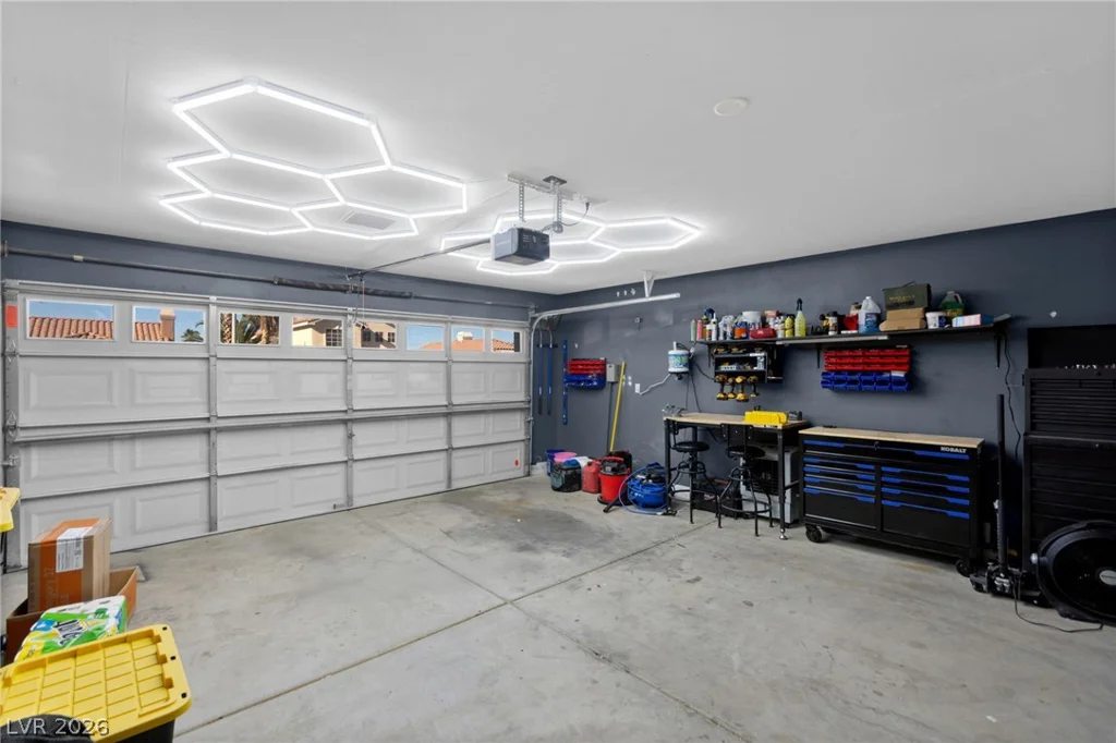 2415 Worchester, Henderson, NV 89074