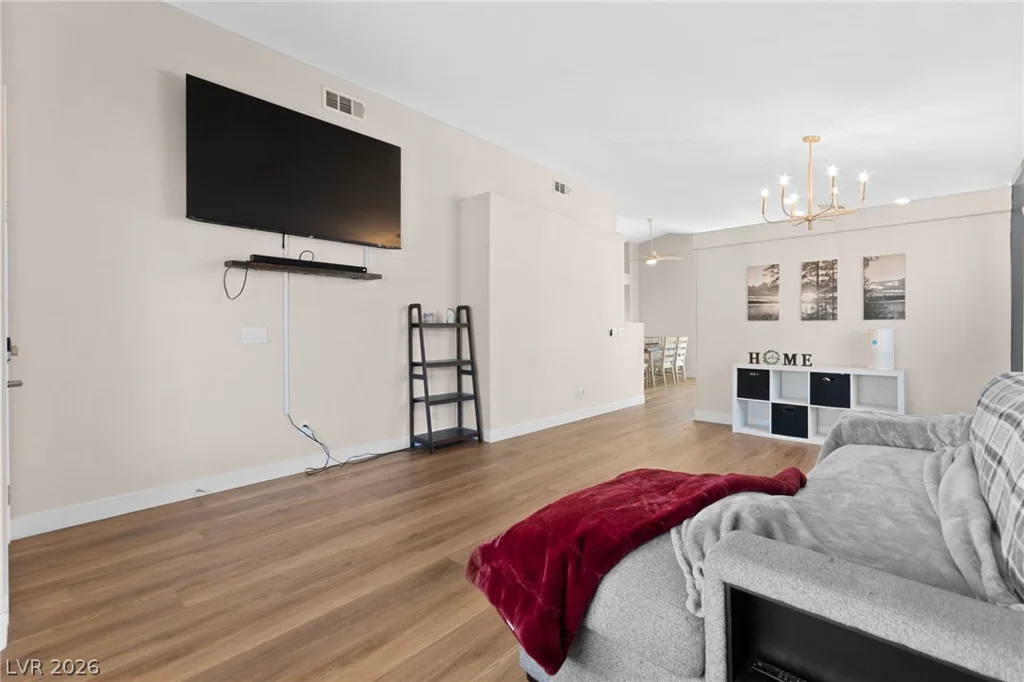 2415 Worchester, Henderson, NV 89074