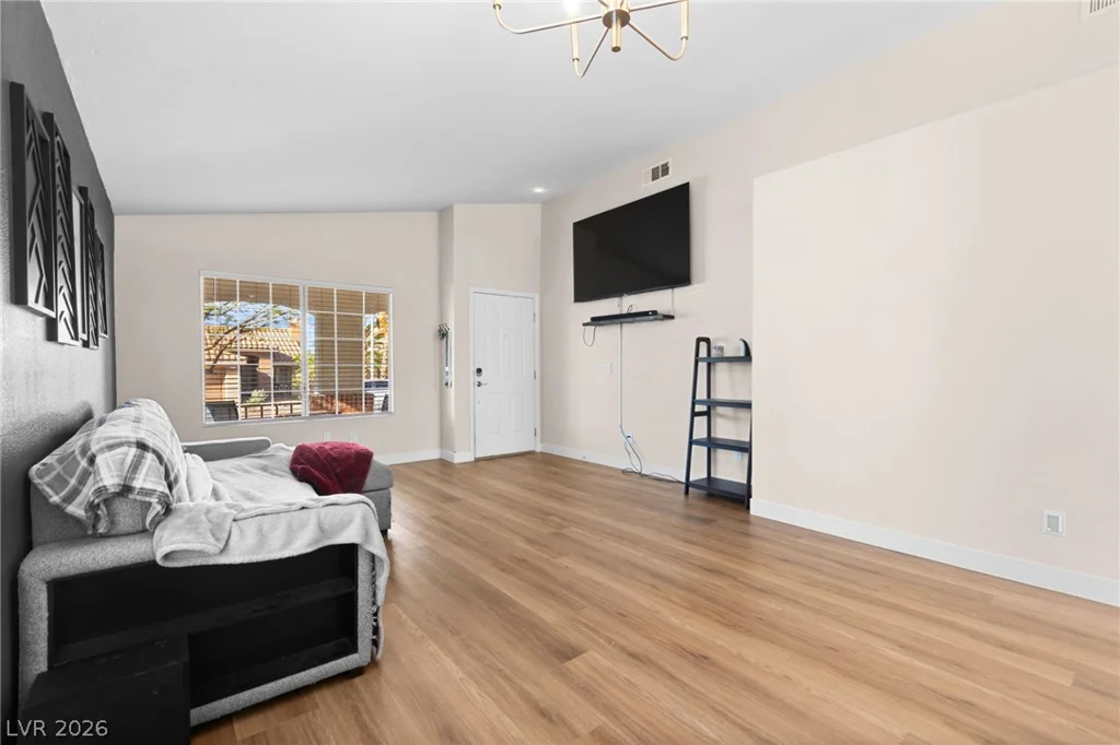 2415 Worchester, Henderson, NV 89074