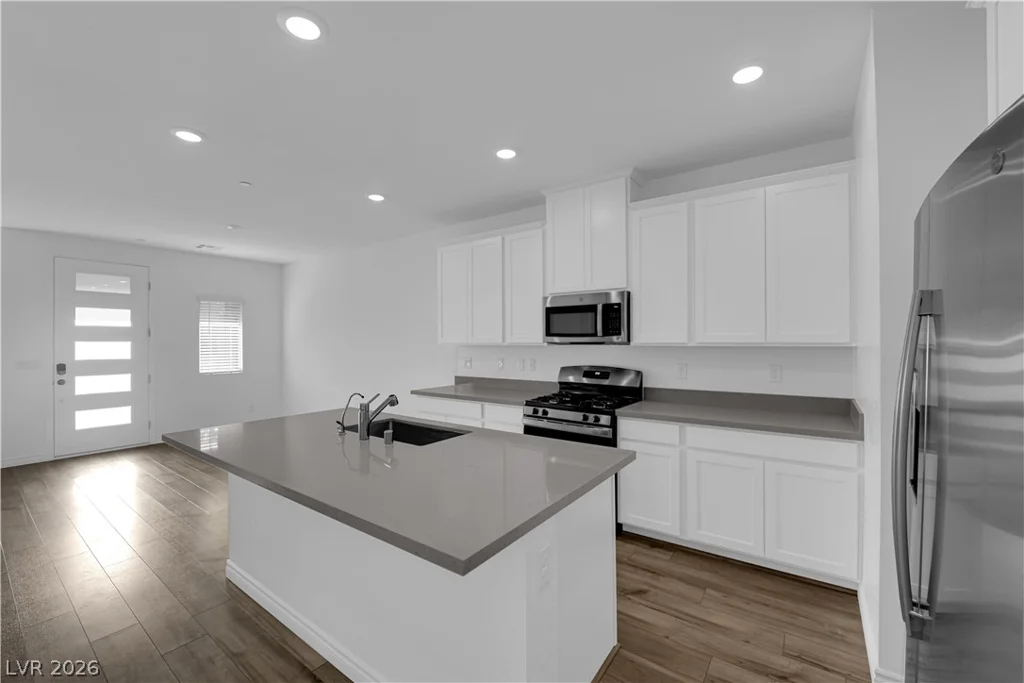 600 Carriage Hill, Las Vegas, NV 89138