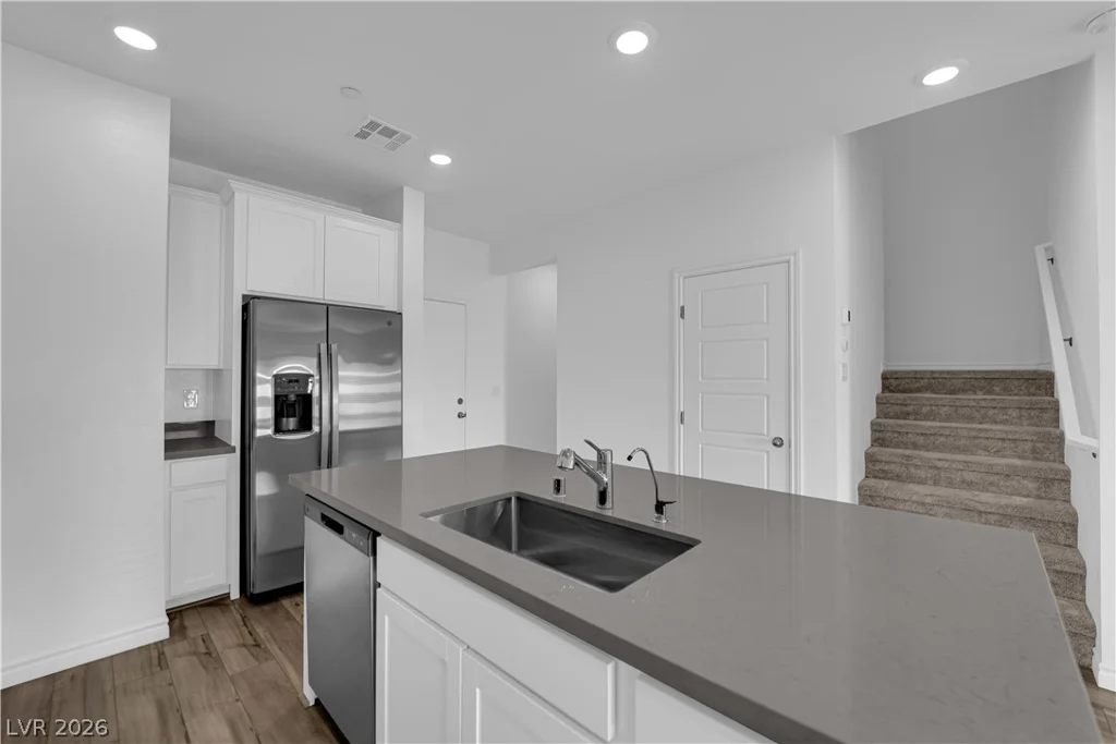 600 Carriage Hill, Las Vegas, NV 89138