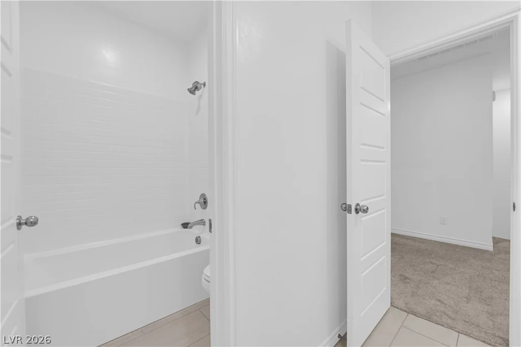 600 Carriage Hill, Las Vegas, NV 89138