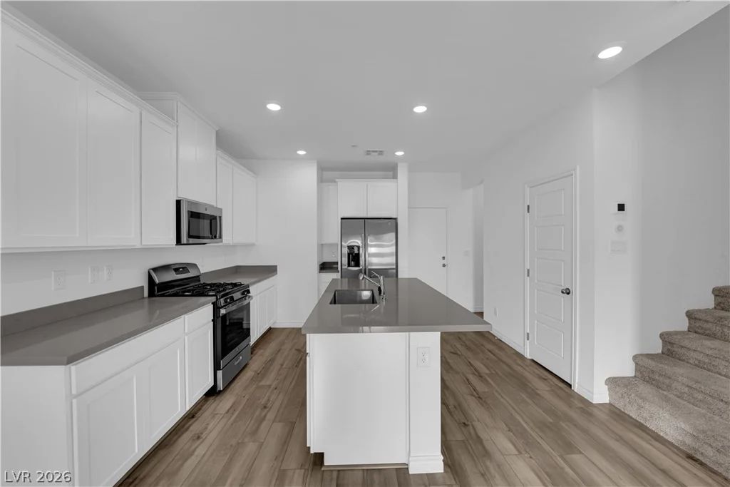 600 Carriage Hill, Las Vegas, NV 89138