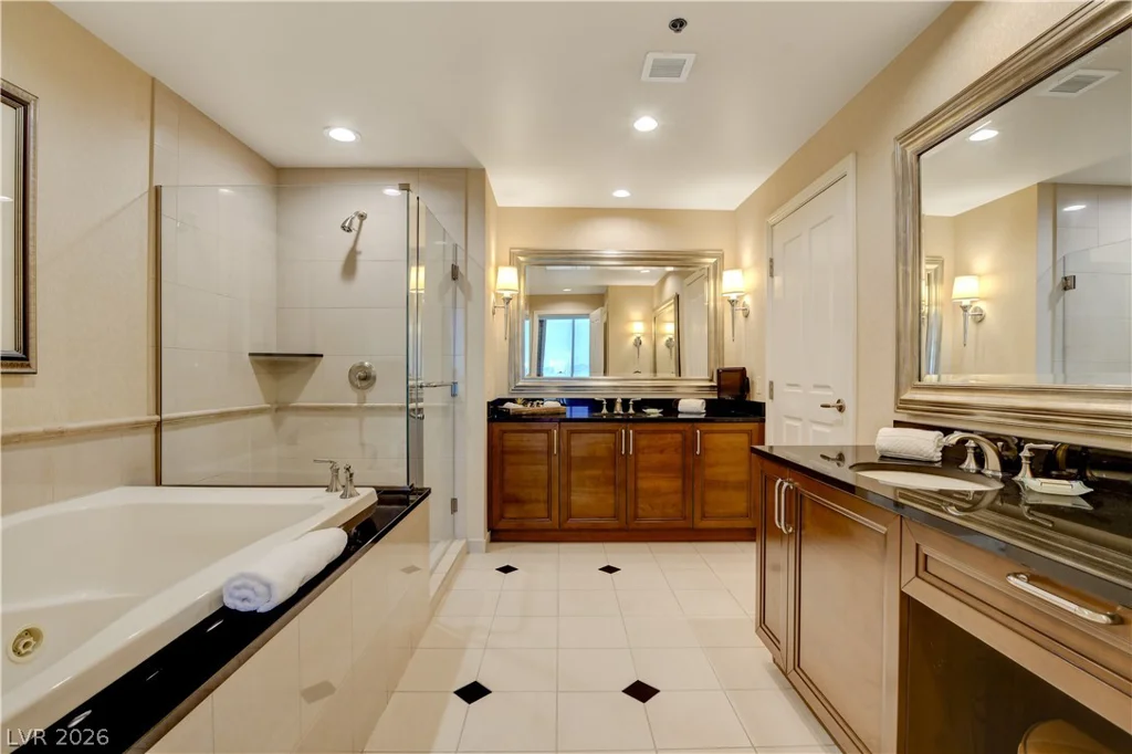 125 Harmon, Las Vegas, NV 89109