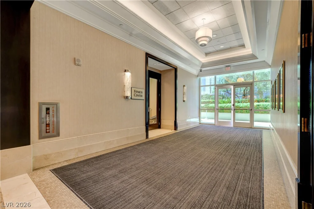 125 Harmon, Las Vegas, NV 89109