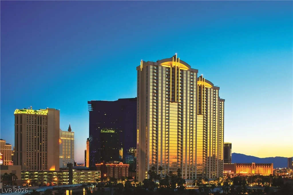 125 Harmon, Las Vegas, NV 89109