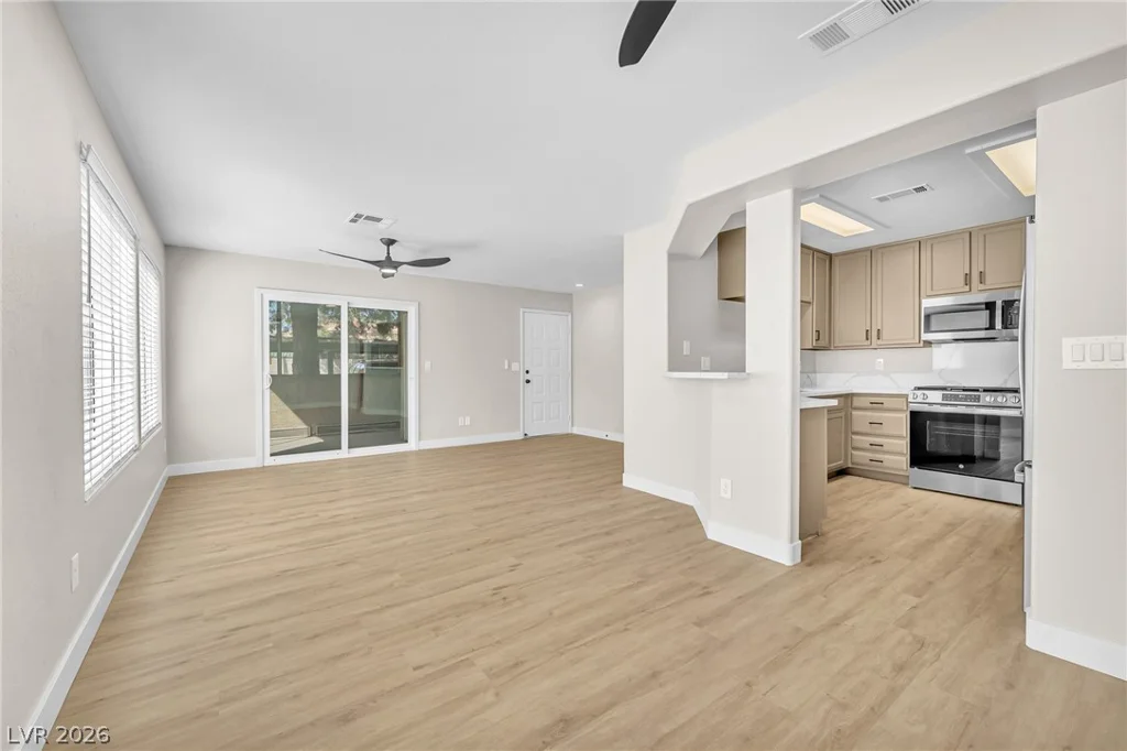 4201 Blarney, Las Vegas, NV 89110