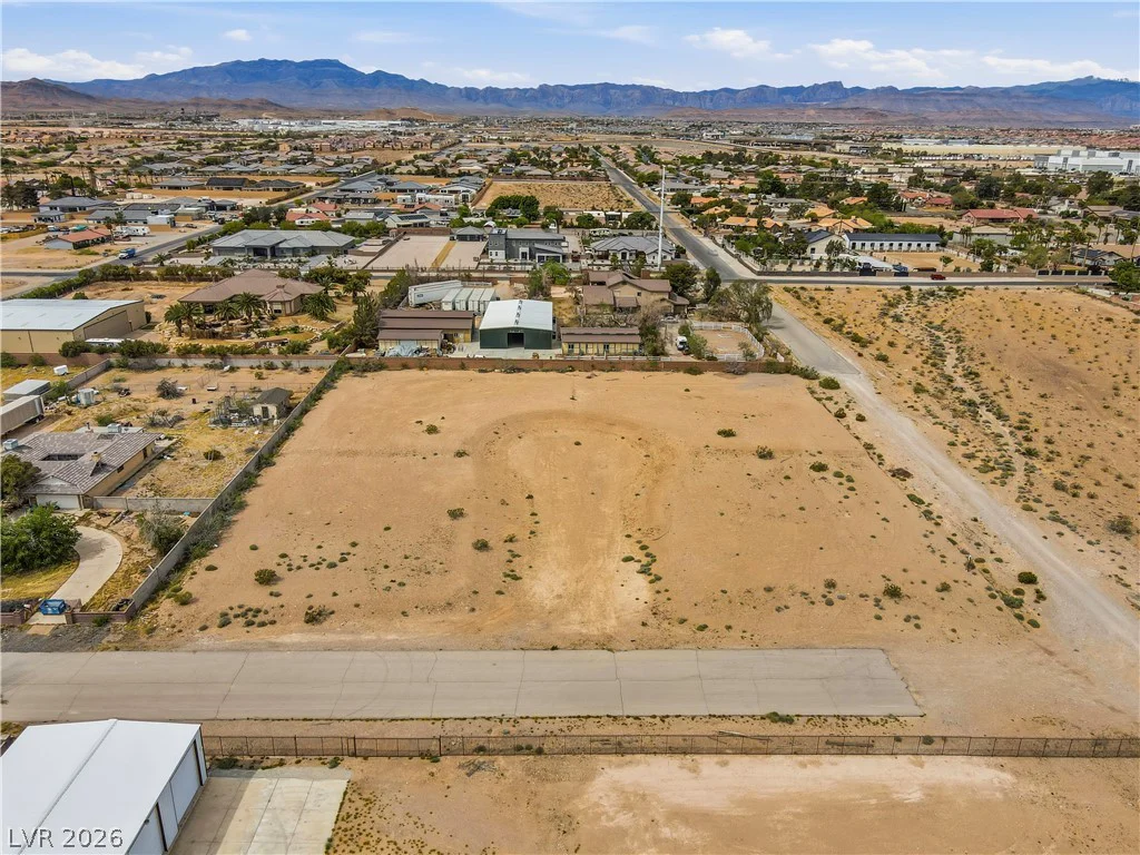 W Agate & Hauck, Las Vegas, NV 89139