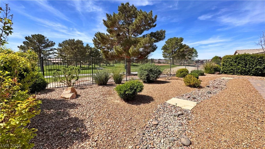 5245 La Campana, Pahrump, NV 89061