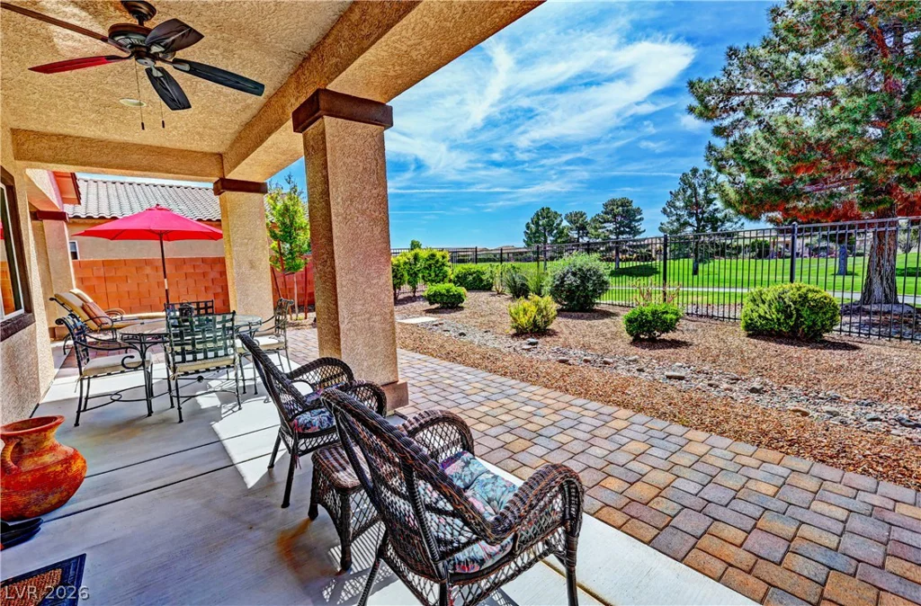 5245 La Campana, Pahrump, NV 89061