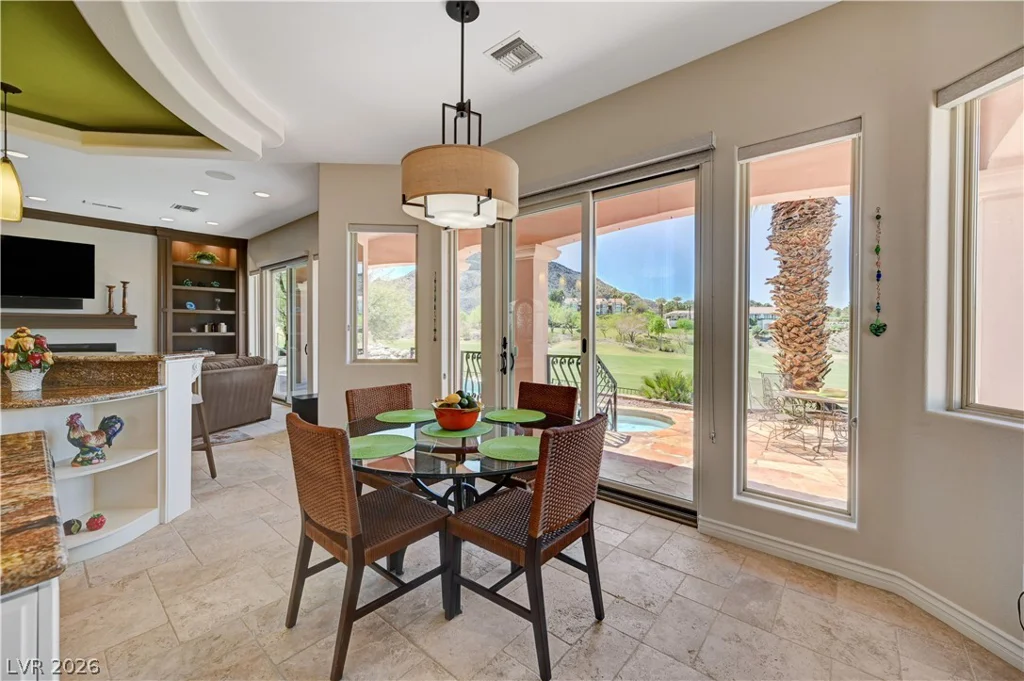 2 Camino Barcelona, Henderson, NV 89011