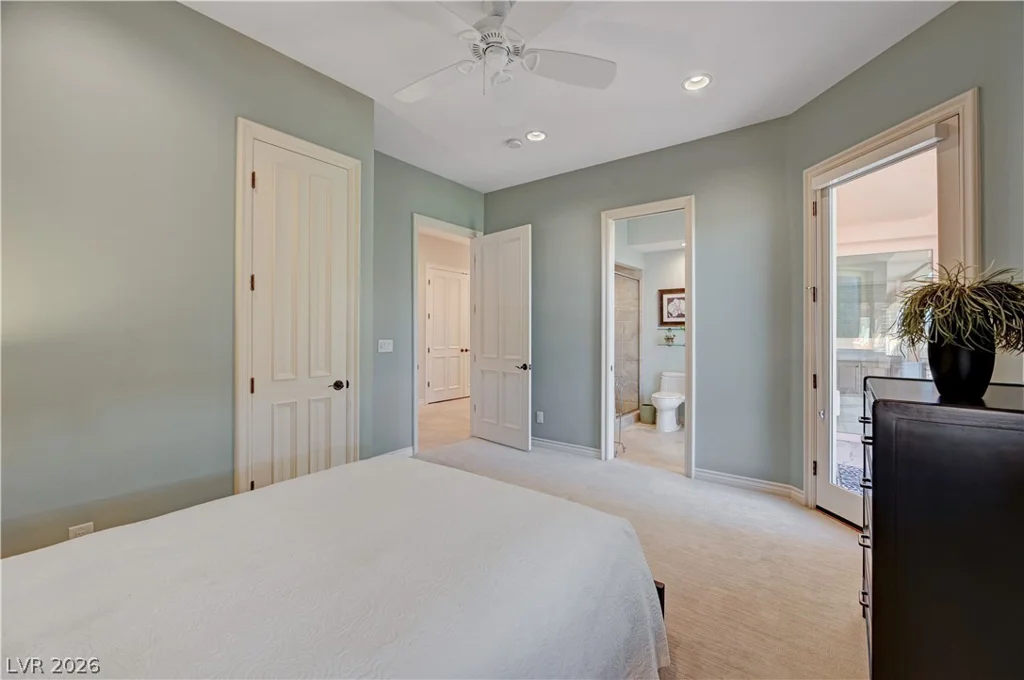 2 Camino Barcelona, Henderson, NV 89011