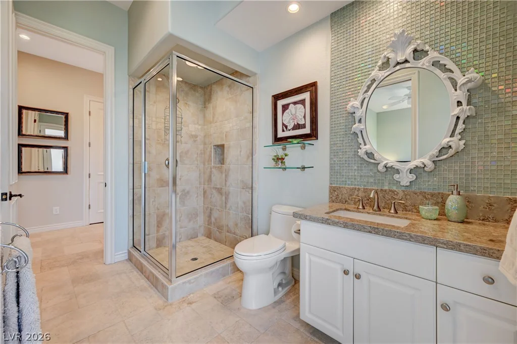 2 Camino Barcelona, Henderson, NV 89011
