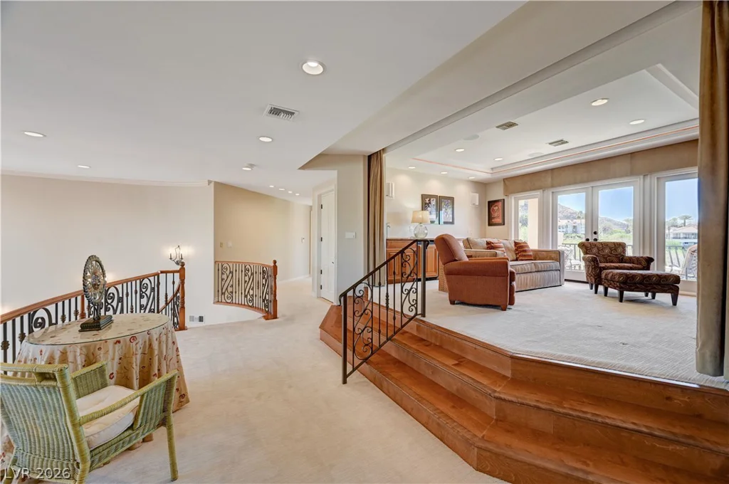 2 Camino Barcelona, Henderson, NV 89011