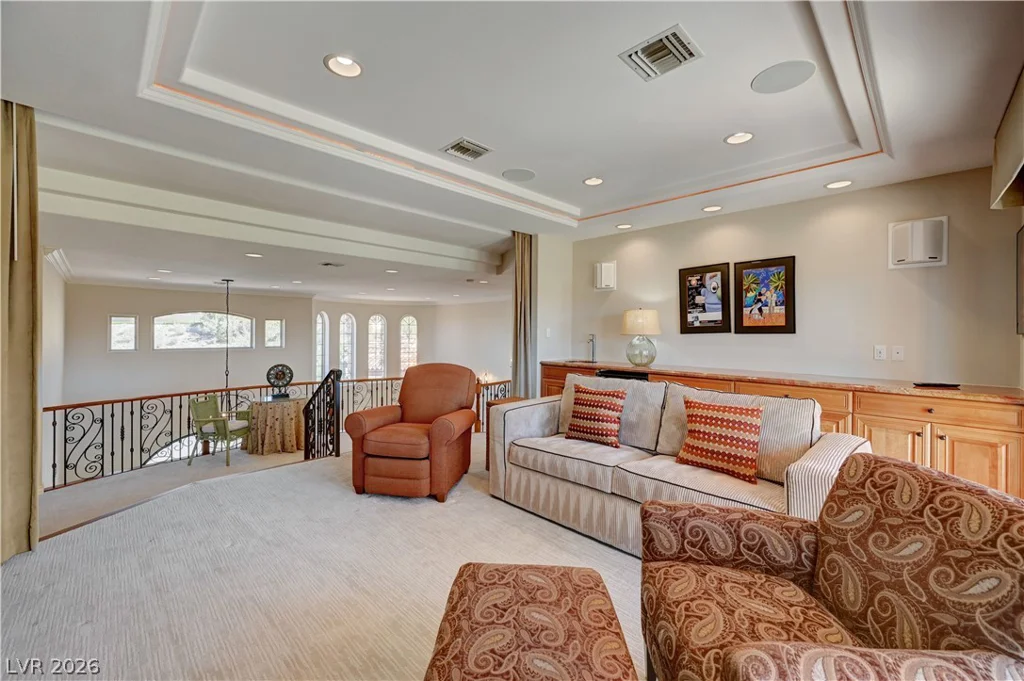 2 Camino Barcelona, Henderson, NV 89011