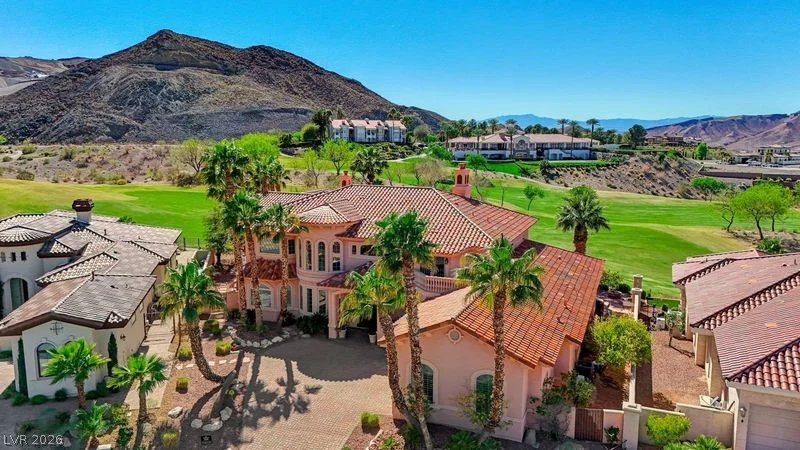 2 Camino Barcelona, Henderson, NV 89011