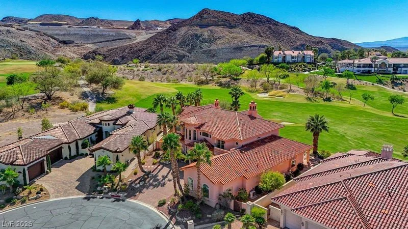 2 Camino Barcelona, Henderson, NV 89011
