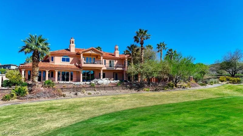 2 Camino Barcelona, Henderson, NV 89011